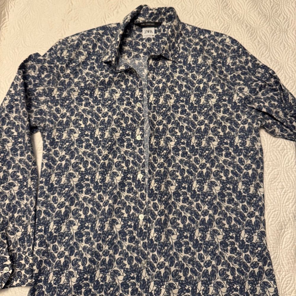 Zara Men's Navy and White Leaf Motif Long Sleeve Shirt XL